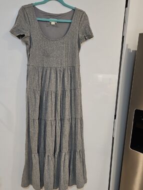 Maeve GillianTiered Scoop-Neck Maxi Dress